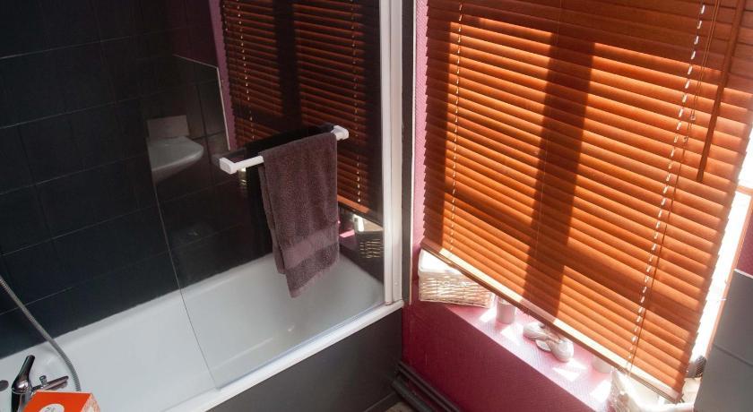 Little Suite - Louise Lille Oda fotoğraf